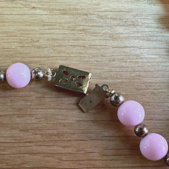 Vintage Beaded Necklace, Rope Length, Box Clasp, Pink & Gold Tone - Picture 14 of 15